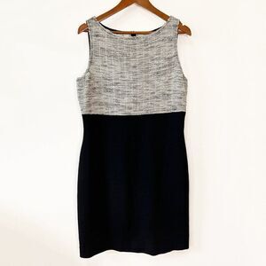 St. John Black and White Wool Blend Boucle Sleeveless Sheath Dress